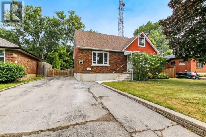 Photo 1 at 25 Henry Street, East Ward, Brantford