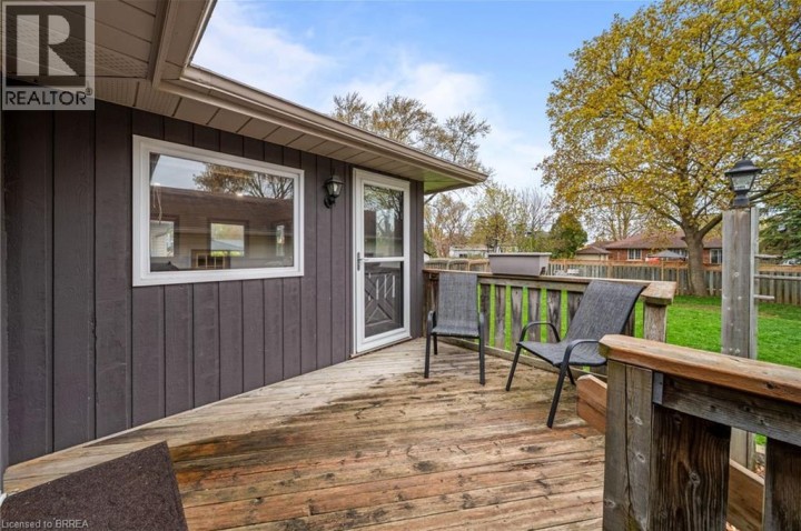 Photo 26 at 7 Northalaton Street, Queensway / Grove, Brantford