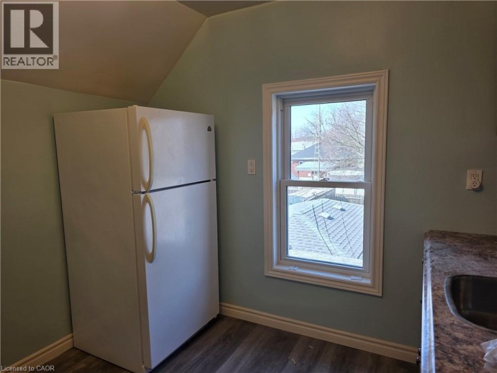 Photo 20 at 182 Marlborough Street, East Ward, Brantford