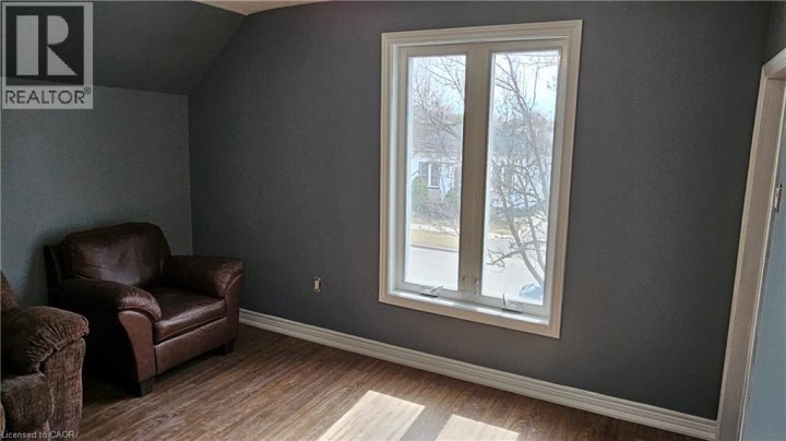 Photo 24 at 182 Marlborough Street, East Ward, Brantford