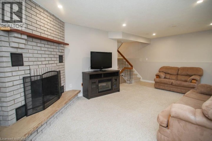 Photo 23 at 331 Brantwood Park Road, Lynden Hills, Brantford