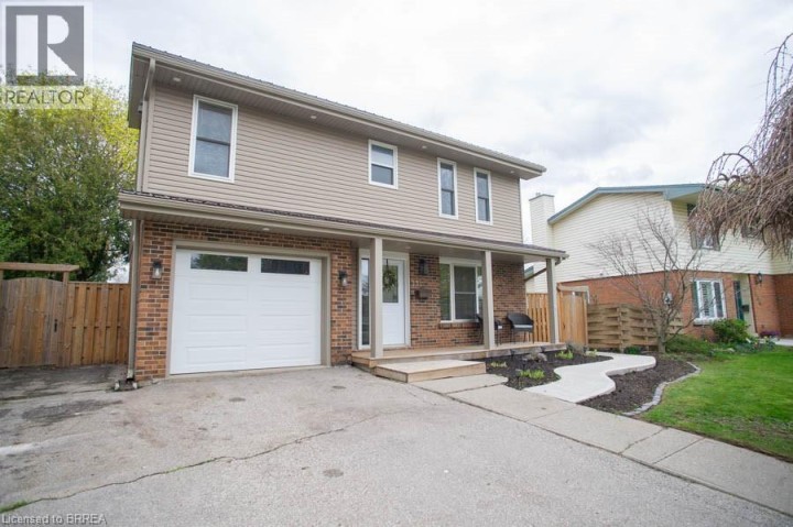 Photo 3 at 331 Brantwood Park Road, Lynden Hills, Brantford