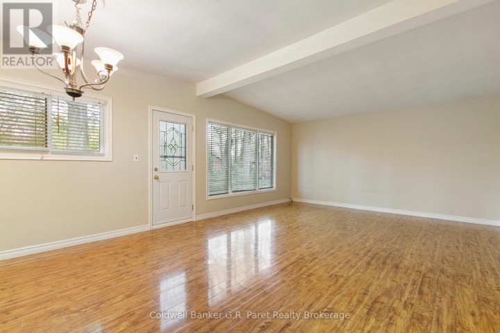 Photo 9 at 105 Queen Street, Tillsonburg