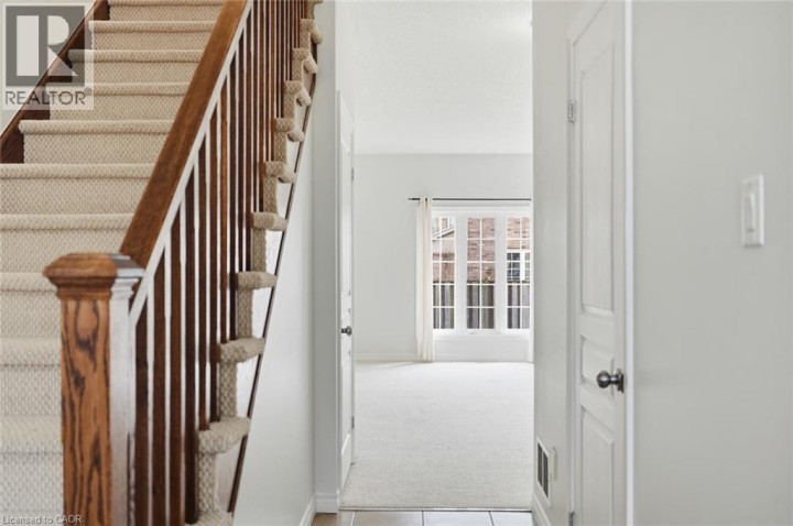 Photo 4 at 35 - 99 Panabaker Drive, Maple Lane Annex, Ancaster