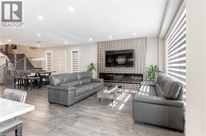 Photo 23 at 477 Blair Creek Drive, Pioneer Park / Doon / Wyldwoods, Kitchener