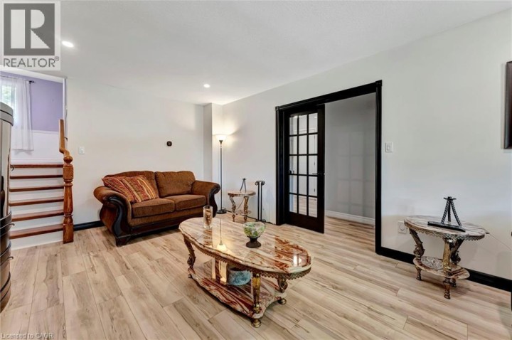 Photo 7 at 392 Mill Street, Woodstock - South, Woodstock
