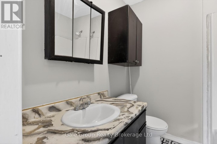 Photo 17 at 163 N Thames Street, Ingersoll - North, Ingersoll