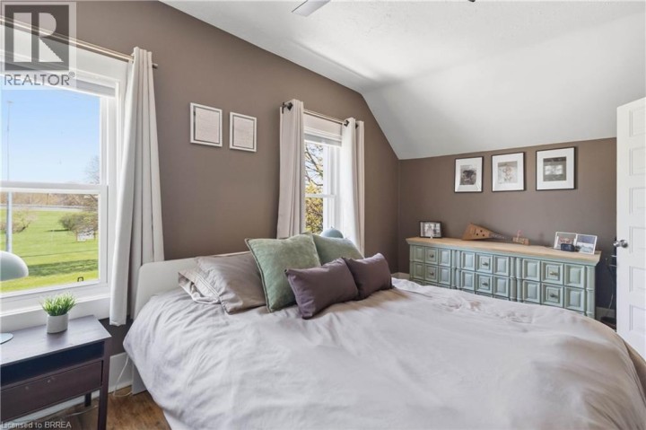Photo 18 at 7 Ontario Street, Eagle Place West, Brantford