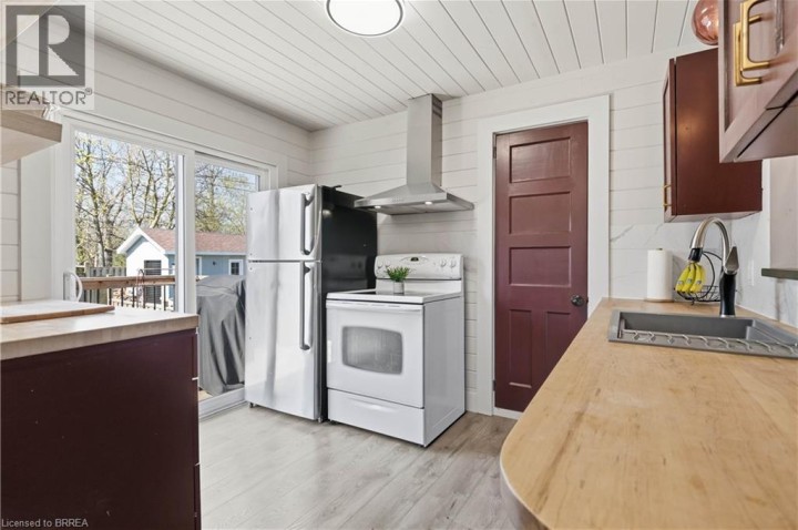 Photo 9 at 7 Ontario Street, Eagle Place West, Brantford