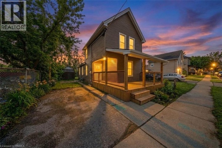 Photo 1 at 17 Able Avenue, Victoria / Arthur, Brantford