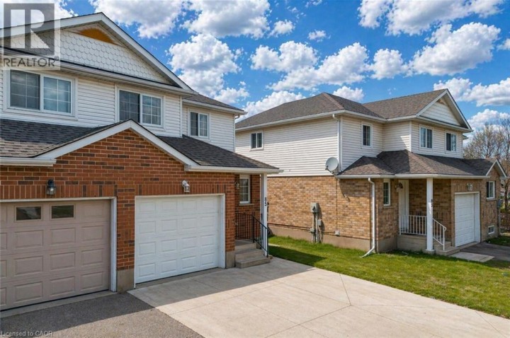 Photo 2 at 85 Activa Avenue, Laurentian Hills / Country Hills W, Kitchener