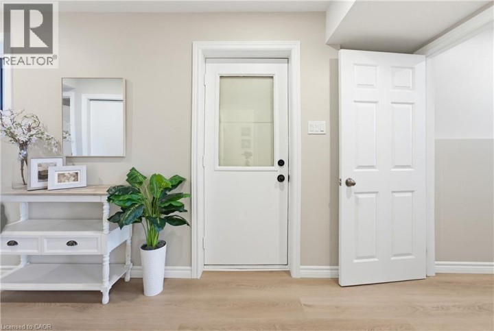 Photo 19 at 99 Oakhurst Crescent, Heritage Park / Rosemount, Kitchener