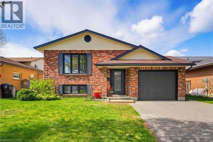 Photo 2 at 99 Oakhurst Crescent, Heritage Park / Rosemount, Kitchener