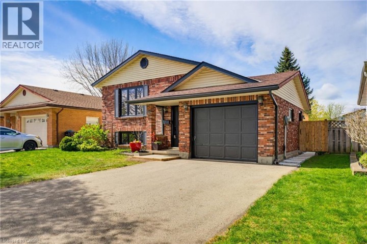 Photo 3 at 99 Oakhurst Crescent, Heritage Park / Rosemount, Kitchener