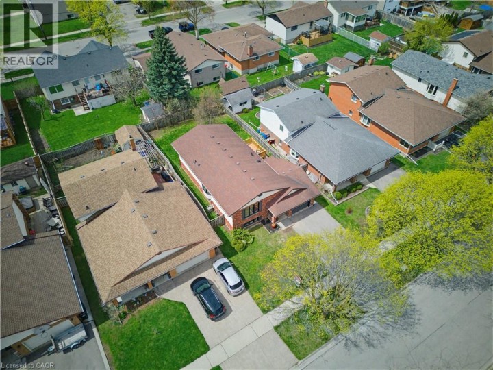 Photo 34 at 99 Oakhurst Crescent, Heritage Park / Rosemount, Kitchener