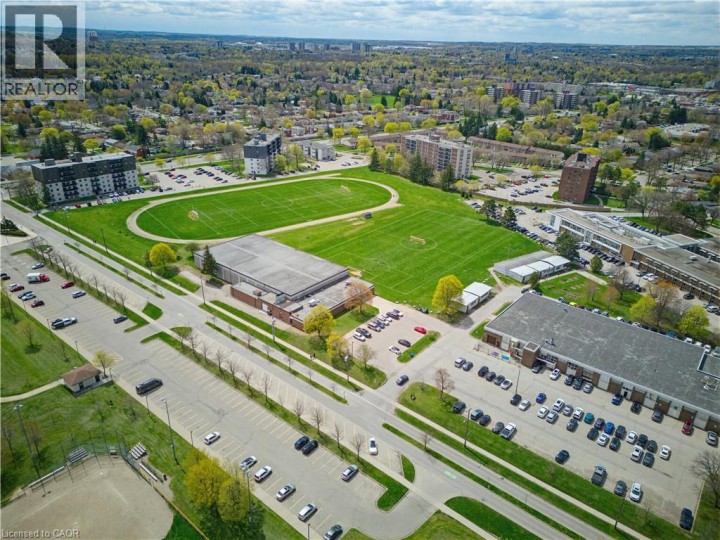 Photo 41 at 99 Oakhurst Crescent, Heritage Park / Rosemount, Kitchener
