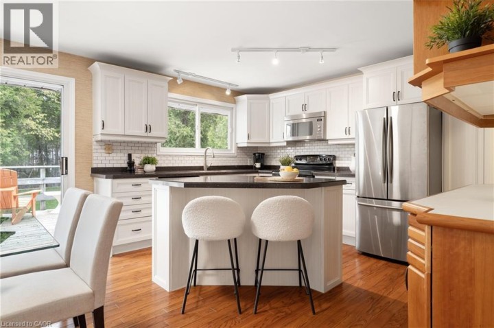 Photo 7 at 24 Grand Hill Drive, Hidden Valley / Pioneer Tower, Kitchener