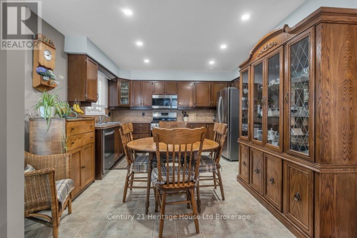 Photo 9 at 57 Edwin Crescent, Tillsonburg