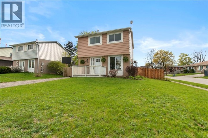 Photo 1 at 29 Woodlawn Avenue, Mayfair, Brantford
