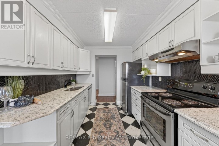 Photo 14 at 402 - 75 E Bridge Street, Tillsonburg