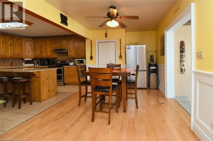 Photo 11 at 53 Seventh Avenue, Eagle Place East, Brantford