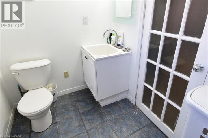 Photo 16 at 53 Seventh Avenue, Eagle Place East, Brantford