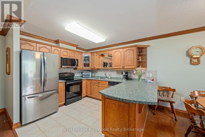 Photo 8 at 205 - 80 E Bridge Street, Tillsonburg