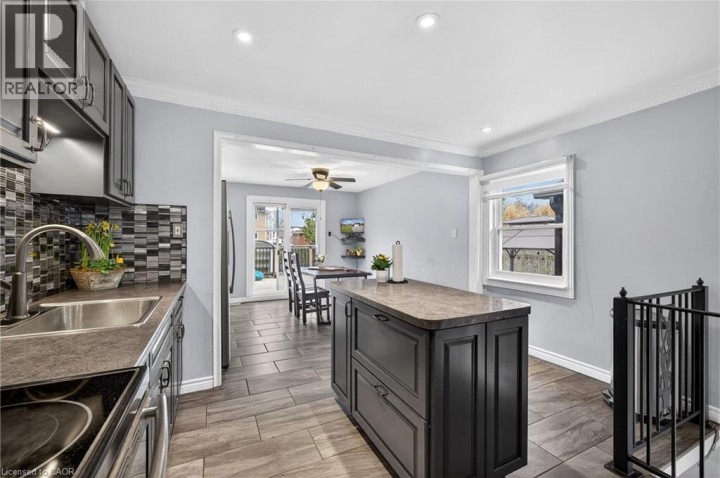 Photo 11 at 73 Avondale Street, Echo Place, Brantford