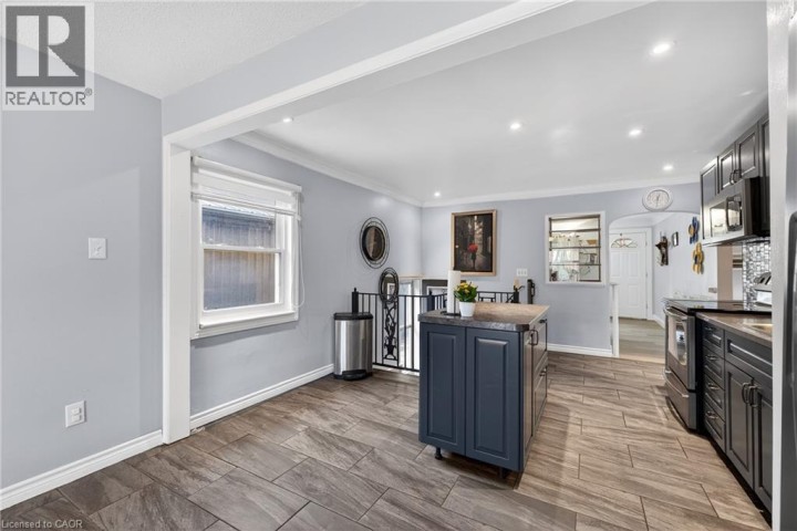 Photo 15 at 73 Avondale Street, Echo Place, Brantford