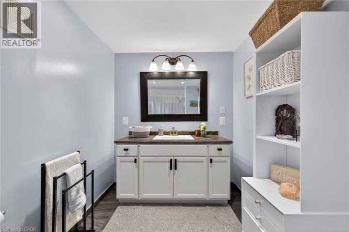 Photo 22 at 73 Avondale Street, Echo Place, Brantford