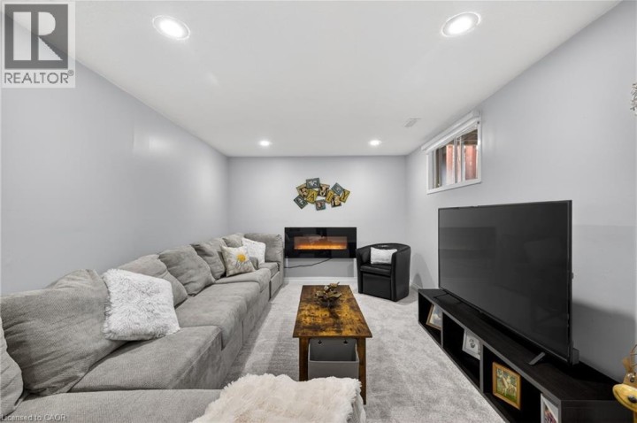 Photo 26 at 73 Avondale Street, Echo Place, Brantford