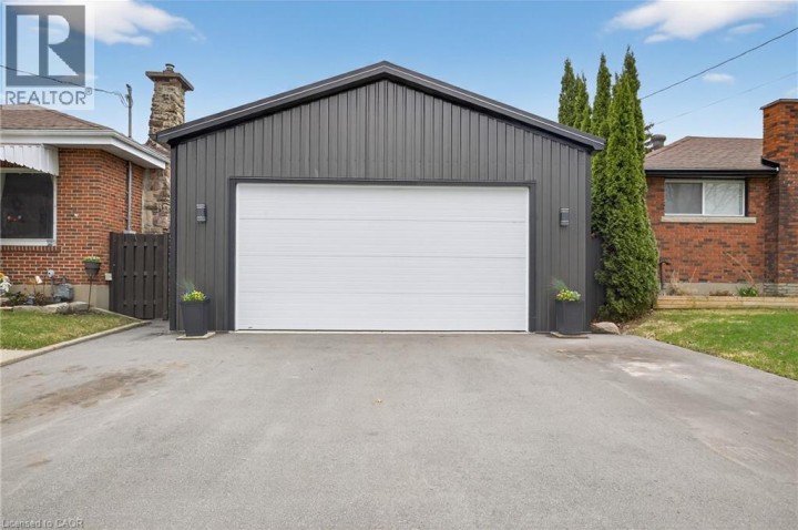 Photo 3 at 73 Avondale Street, Echo Place, Brantford