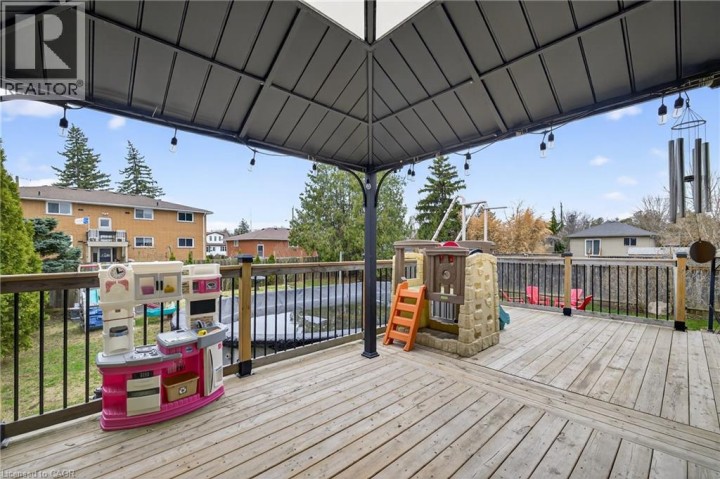 Photo 32 at 73 Avondale Street, Echo Place, Brantford