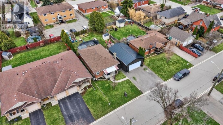 Photo 34 at 73 Avondale Street, Echo Place, Brantford