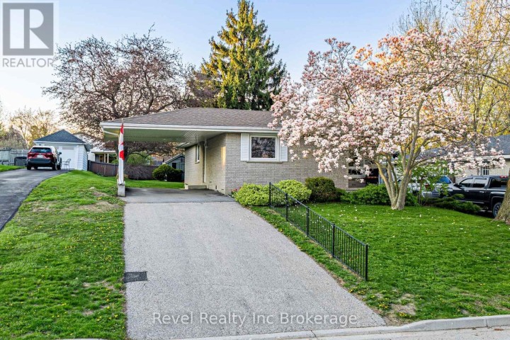 Photo 2 at 311 Tunis Street, Ingersoll - South, Ingersoll