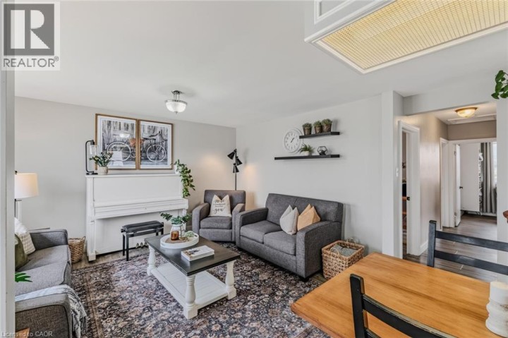Photo 10 at 91 Ninth Avenue, Eagle Place East, Brantford