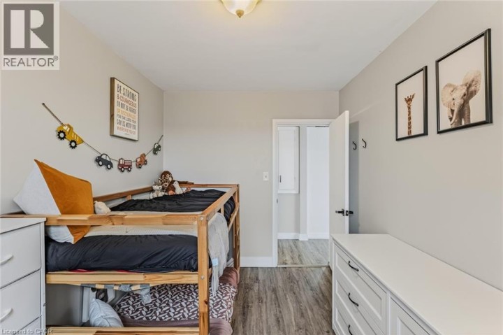 Photo 14 at 91 Ninth Avenue, Eagle Place East, Brantford