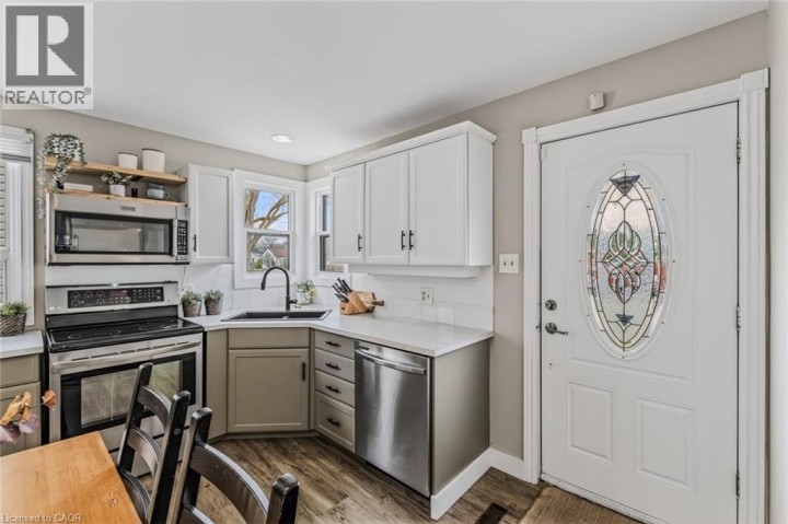 Photo 8 at 91 Ninth Avenue, Eagle Place East, Brantford