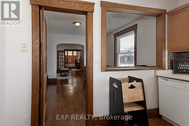 Photo 10 at 125 Redan Street, St. Thomas