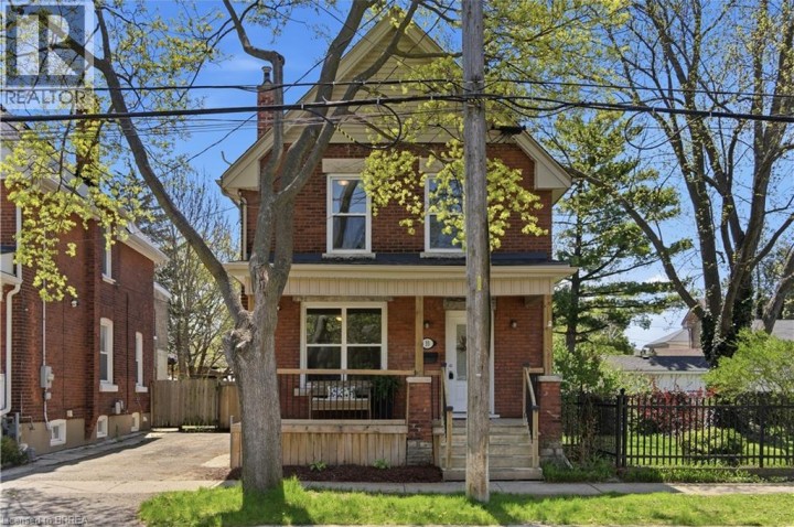 Photo 1 at 33 Richmond Street, North Ward, Brantford