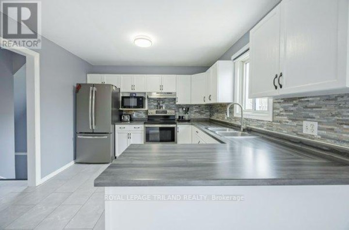 Photo 12 at 14 Sanders Court, St. Thomas