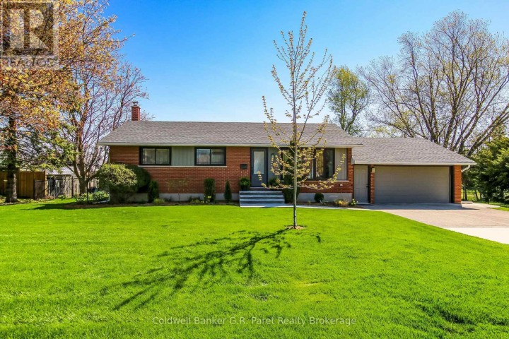 Photo 2 at 35 Tanager Drive, Tillsonburg