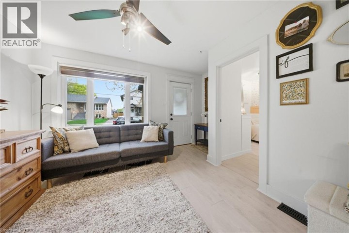 Photo 4 at 78 Dublin Street, Terrace Hill, Brantford