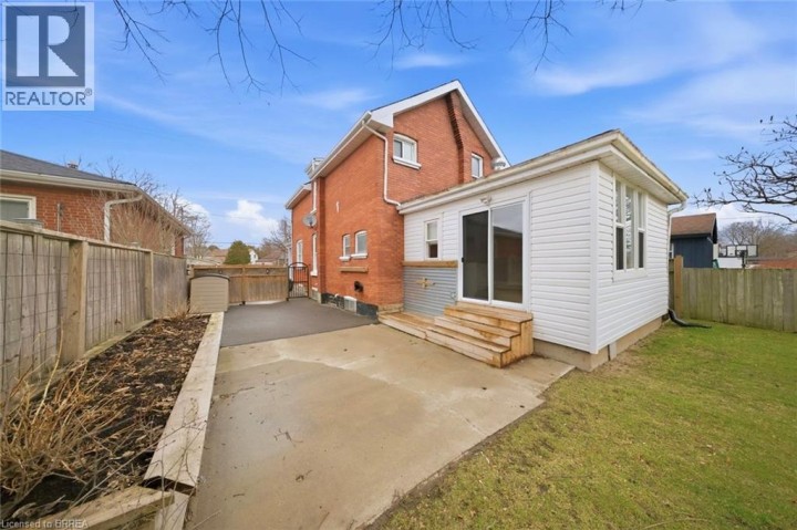 Photo 20 at 188 Grand River Avenue, Holmedale, Brantford