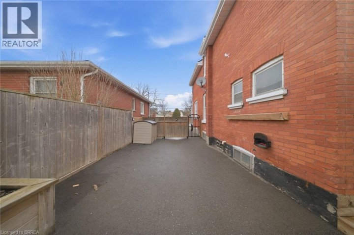 Photo 22 at 188 Grand River Avenue, Holmedale, Brantford