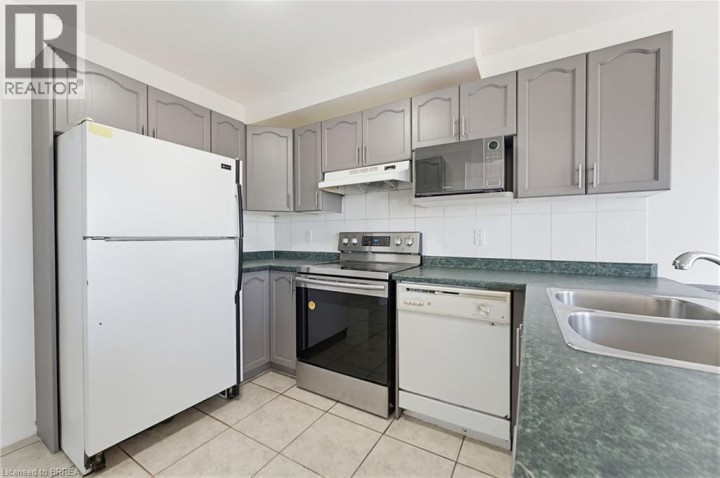 Photo 13 at 25 Anastasia Crescent, Brantwood Park, Brantford