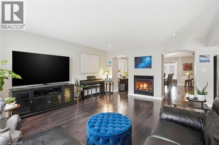 Photo 5 at 27 Barrett Avenue, Cainsville / Brookfield, Brantford