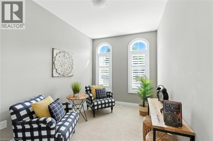 Photo 7 at 4 Burgundy Grove, Meadowlands, Ancaster