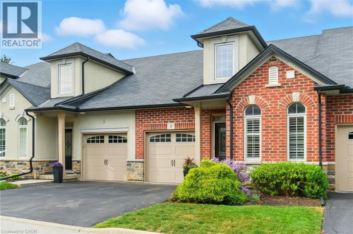 Photo 1 at 4 Burgundy Grove, Meadowlands, Ancaster