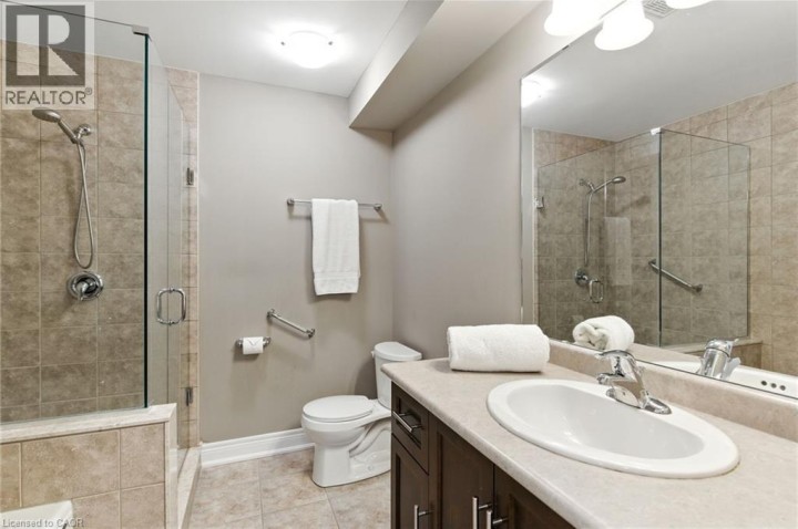 Photo 21 at 4 Burgundy Grove, Meadowlands, Ancaster
